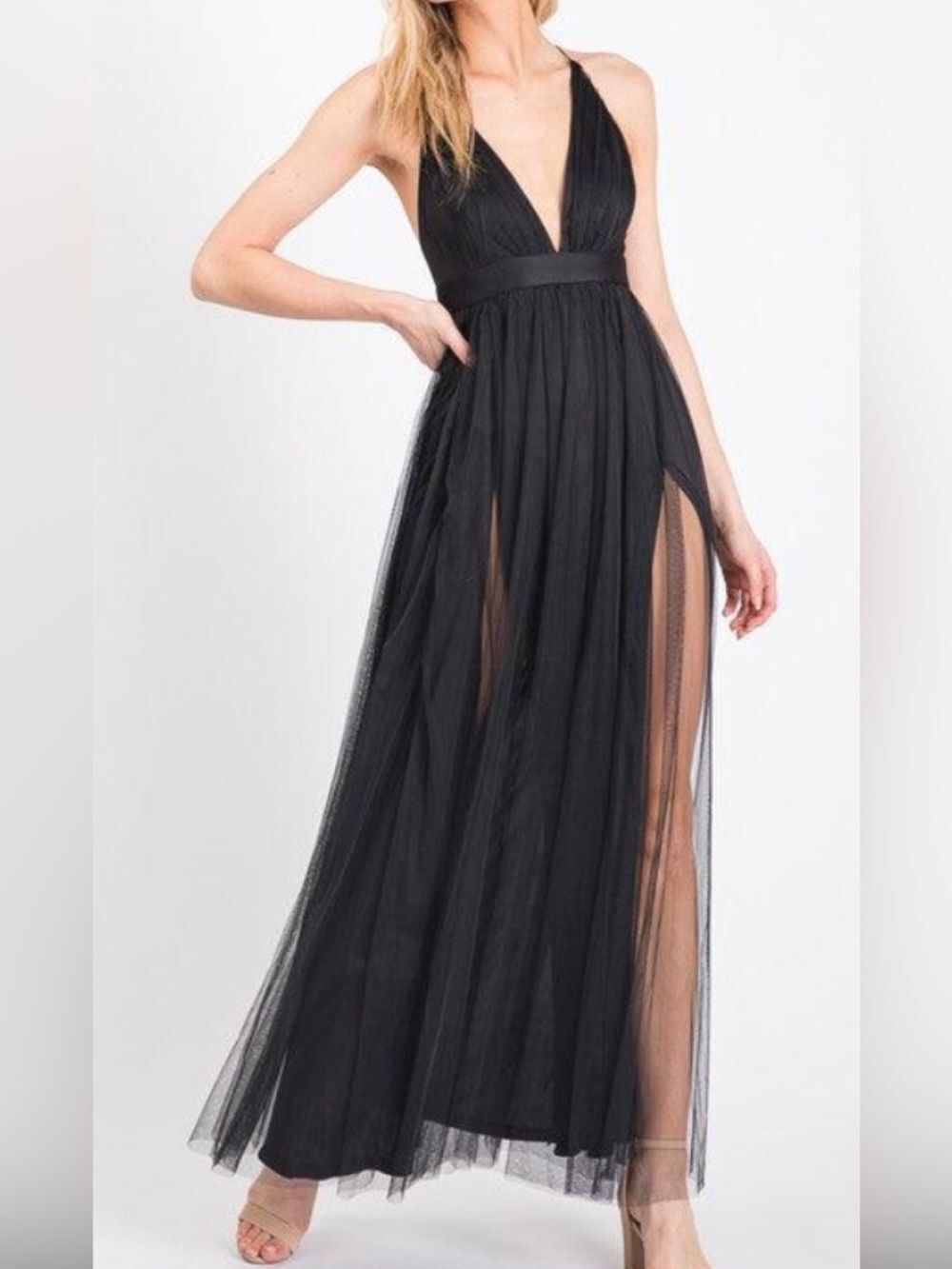 Black V-Neck Halter Tulle Maxi Dress Luxxel Size S